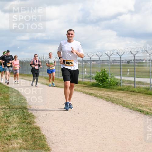 14.09.2025 - Airport Race Dr. Thomas Lammeyer http://msf.ph/oto/8884843 14.09.2025 12:40:07 Laufen 1236, 1824 meine-sportfotos.de