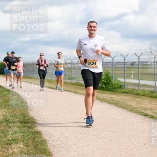 14.09.2025 - Airport Race Dr. Thomas Lammeyer http://msf.ph/oto/8884856 14.09.2025 12:40:08 Laufen 1824 meine-sportfotos.de