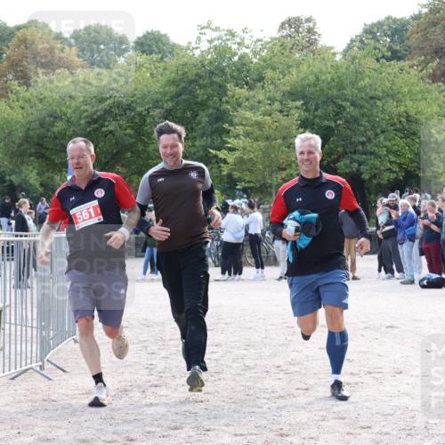14.09.2025 - Stadtparktriathlon Strokosch-Dieckow http://msf.ph/oto/8884858 14.09.2025 10:56:36 Ziel 561 meine-sportfotos.de