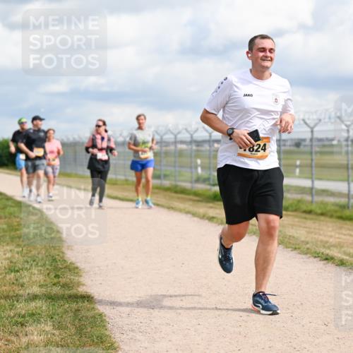 14.09.2025 - Airport Race Dr. Thomas Lammeyer http://msf.ph/oto/8884863 14.09.2025 12:40:08 Laufen 824 meine-sportfotos.de