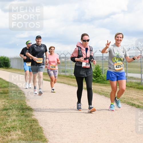 14.09.2025 - Airport Race Dr. Thomas Lammeyer http://msf.ph/oto/8884895 14.09.2025 12:40:12 Laufen 522, 1237, 1236, 39, 4257 meine-sportfotos.de