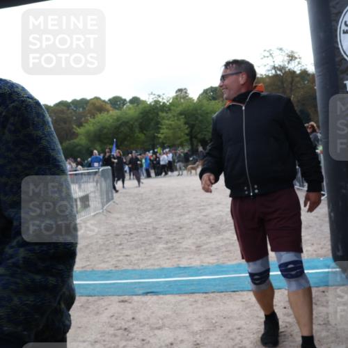 14.09.2025 - Stadtparktriathlon Strokosch-Dieckow http://msf.ph/oto/8884911 14.09.2025 10:57:34 Ziel 524, 541, 578, 611 meine-sportfotos.de