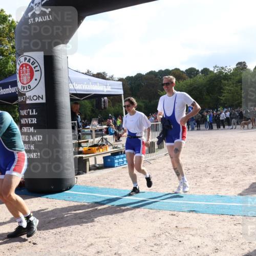 14.09.2025 - Stadtparktriathlon Strokosch-Dieckow http://msf.ph/oto/8884947 14.09.2025 10:57:56 Ziel 589 meine-sportfotos.de