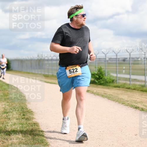 14.09.2025 - Airport Race Dr. Thomas Lammeyer http://msf.ph/oto/8884958 14.09.2025 12:40:17 Laufen 522 meine-sportfotos.de