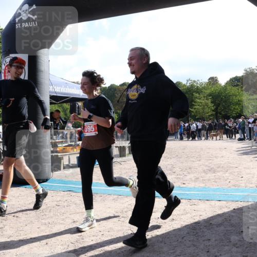 14.09.2025 - Stadtparktriathlon Strokosch-Dieckow http://msf.ph/oto/8885018 14.09.2025 10:59:24 Ziel 514, 551, 595 meine-sportfotos.de