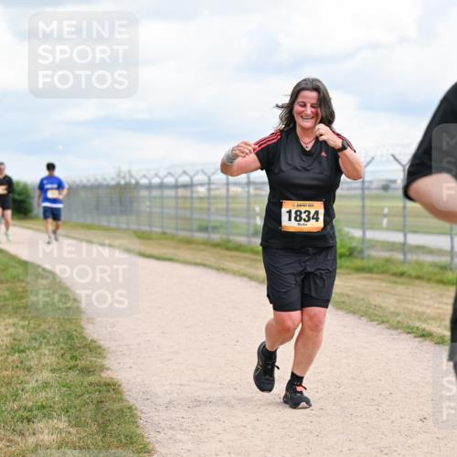14.09.2025 - Airport Race Dr. Thomas Lammeyer http://msf.ph/oto/8885049 14.09.2025 12:40:32 Laufen 1834, 126 meine-sportfotos.de