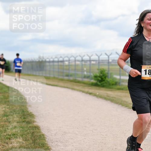 14.09.2025 - Airport Race Dr. Thomas Lammeyer http://msf.ph/oto/8885061 14.09.2025 12:40:33 Laufen 1834 meine-sportfotos.de