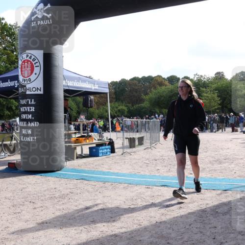 14.09.2025 - Stadtparktriathlon Strokosch-Dieckow http://msf.ph/oto/8885104 14.09.2025 11:02:23 Ziel 565 meine-sportfotos.de