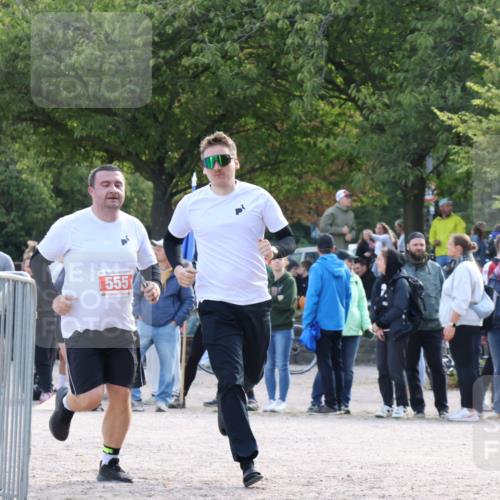 14.09.2025 - Stadtparktriathlon Strokosch-Dieckow http://msf.ph/oto/8885139 14.09.2025 11:03:07 Ziel 555 meine-sportfotos.de
