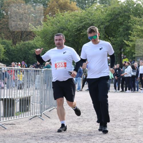 14.09.2025 - Stadtparktriathlon Strokosch-Dieckow http://msf.ph/oto/8885150 14.09.2025 11:03:10 Ziel 555 meine-sportfotos.de