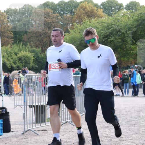 14.09.2025 - Stadtparktriathlon Strokosch-Dieckow http://msf.ph/oto/8885151 14.09.2025 11:03:10 Ziel 555 meine-sportfotos.de