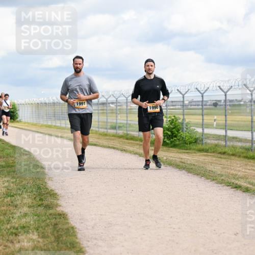 14.09.2025 - Airport Race Dr. Thomas Lammeyer http://msf.ph/oto/8885245 14.09.2025 12:41:14 Laufen 1991, 1990 meine-sportfotos.de