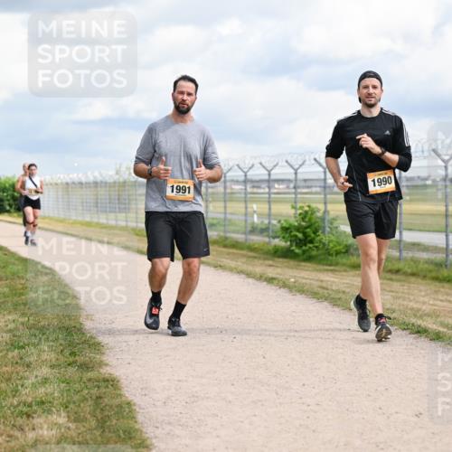 14.09.2025 - Airport Race Dr. Thomas Lammeyer http://msf.ph/oto/8885264 14.09.2025 12:41:15 Laufen 1991, 1990 meine-sportfotos.de