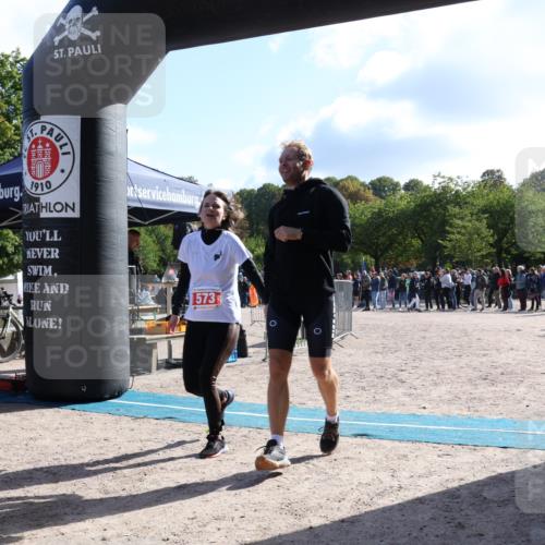 14.09.2025 - Stadtparktriathlon Strokosch-Dieckow http://msf.ph/oto/8885307 14.09.2025 11:05:32 Ziel 573 meine-sportfotos.de