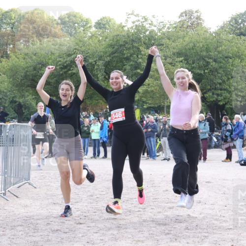 14.09.2025 - Stadtparktriathlon Strokosch-Dieckow http://msf.ph/oto/8885338 14.09.2025 11:06:09 Ziel 526, 546 meine-sportfotos.de