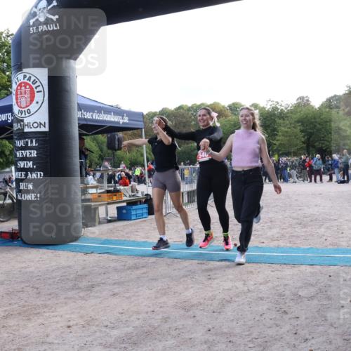 14.09.2025 - Stadtparktriathlon Strokosch-Dieckow http://msf.ph/oto/8885345 14.09.2025 11:06:10 Ziel 526, 546 meine-sportfotos.de