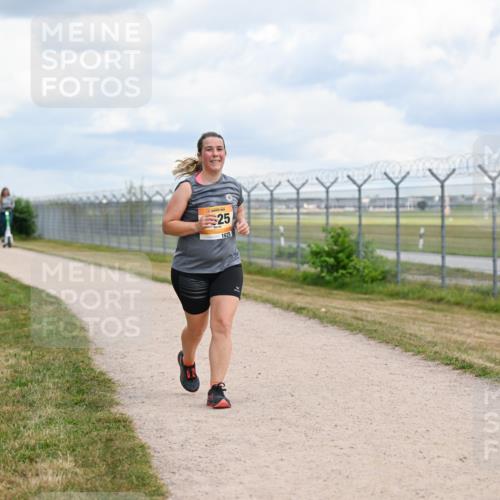 14.09.2025 - Airport Race Dr. Thomas Lammeyer http://msf.ph/oto/8885353 14.09.2025 12:41:35 Laufen 25, 1625 meine-sportfotos.de