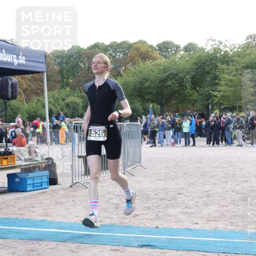 14.09.2025 - Stadtparktriathlon Strokosch-Dieckow http://msf.ph/oto/8885354 14.09.2025 11:06:13 Ziel 526, 546 meine-sportfotos.de