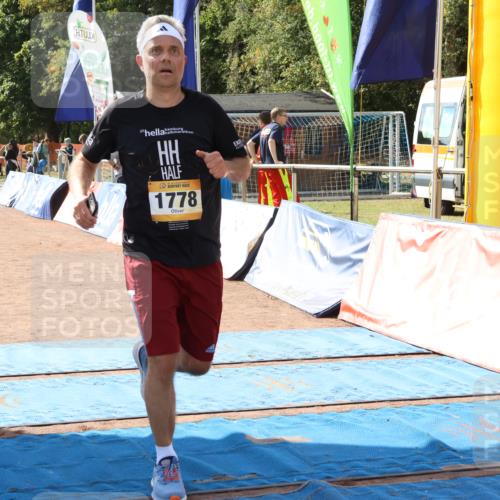 14.09.2025 - Airport Race Strokosch-Dieckow http://msf.ph/oto/8885355 14.09.2025 12:50:09 Ziel 772, 1144, 1778, 1947 meine-sportfotos.de