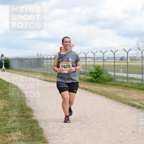14.09.2025 - Airport Race Dr. Thomas Lammeyer http://msf.ph/oto/8885360 14.09.2025 12:41:35 Laufen 1625, 1625 meine-sportfotos.de