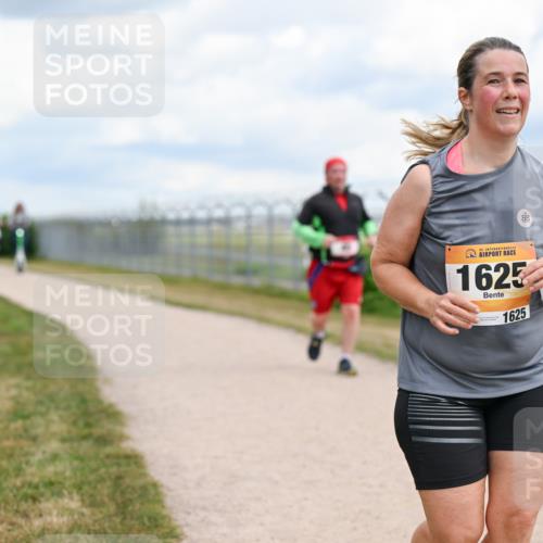 14.09.2025 - Airport Race Dr. Thomas Lammeyer http://msf.ph/oto/8885384 14.09.2025 12:41:37 Laufen 8, 1625, 1625 meine-sportfotos.de