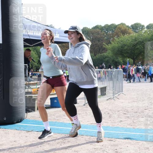 14.09.2025 - Stadtparktriathlon Strokosch-Dieckow http://msf.ph/oto/8885411 14.09.2025 11:07:24 Ziel 539 meine-sportfotos.de