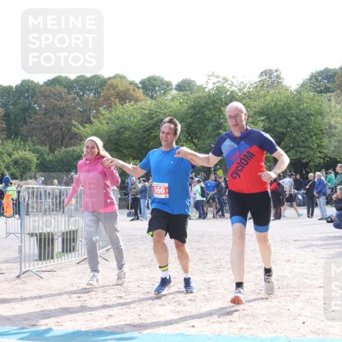 14.09.2025 - Stadtparktriathlon Strokosch-Dieckow http://msf.ph/oto/8885424 14.09.2025 11:07:33 Ziel 566 meine-sportfotos.de