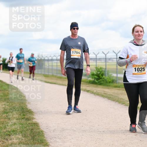 14.09.2025 - Airport Race Dr. Thomas Lammeyer http://msf.ph/oto/8885513 14.09.2025 12:42:26 Laufen 1704, 1704, 1025 meine-sportfotos.de