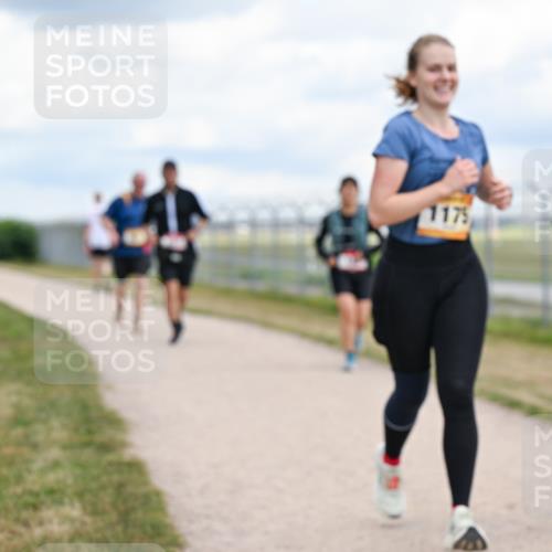 14.09.2025 - Airport Race Dr. Thomas Lammeyer http://msf.ph/oto/8885654 14.09.2025 12:42:51 Laufen 1175 meine-sportfotos.de