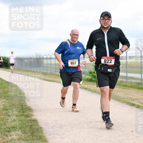 14.09.2025 - Airport Race Dr. Thomas Lammeyer http://msf.ph/oto/8885688 14.09.2025 12:42:55 Laufen 957, 822 meine-sportfotos.de
