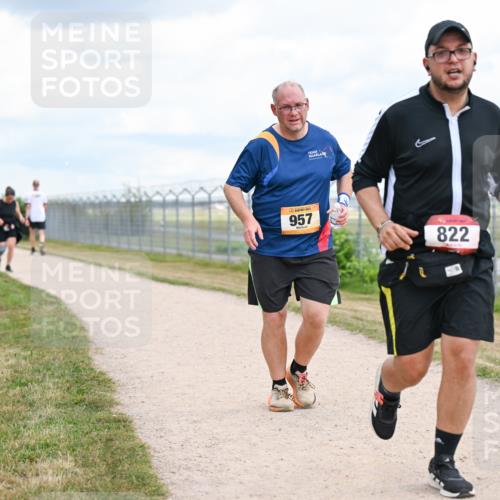 14.09.2025 - Airport Race Dr. Thomas Lammeyer http://msf.ph/oto/8885691 14.09.2025 12:42:55 Laufen 957, 822 meine-sportfotos.de