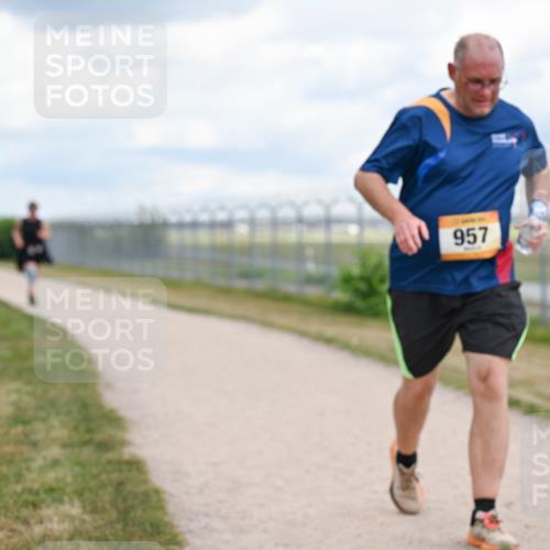 14.09.2025 - Airport Race Dr. Thomas Lammeyer http://msf.ph/oto/8885701 14.09.2025 12:42:56 Laufen 957 meine-sportfotos.de