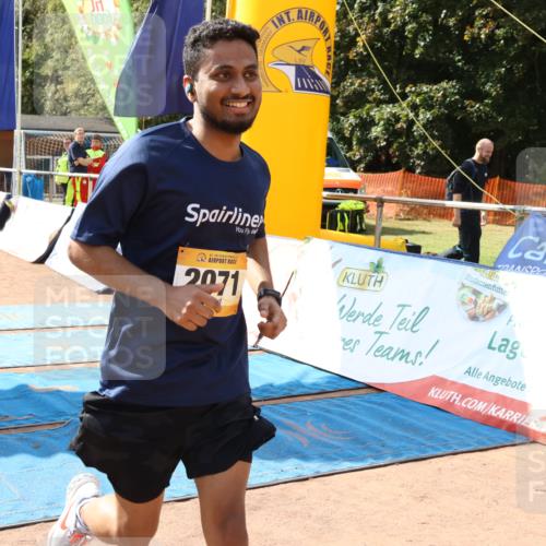 14.09.2025 - Airport Race Strokosch-Dieckow http://msf.ph/oto/8885710 14.09.2025 12:51:18 Ziel 246, 2071, 4214 meine-sportfotos.de