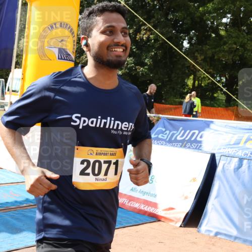 14.09.2025 - Airport Race Strokosch-Dieckow http://msf.ph/oto/8885722 14.09.2025 12:51:19 Ziel 246, 2071, 4214 meine-sportfotos.de