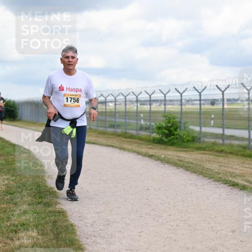 14.09.2025 - Airport Race Dr. Thomas Lammeyer http://msf.ph/oto/8885757 14.09.2025 12:43:27 Laufen 1756 meine-sportfotos.de