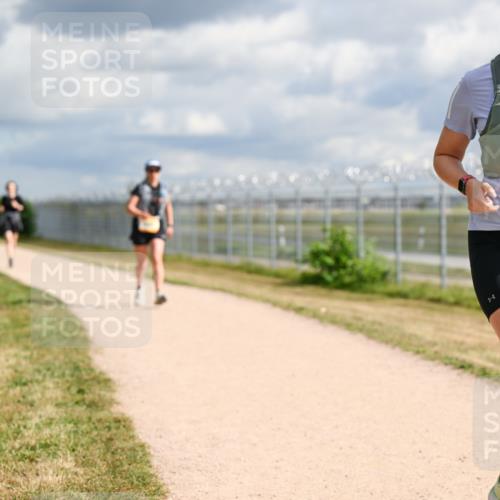 14.09.2025 - Airport Race Dr. Thomas Lammeyer http://msf.ph/oto/8885837 14.09.2025 12:44:05 Laufen 2026 meine-sportfotos.de