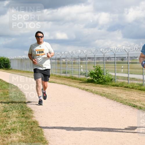 14.09.2025 - Airport Race Dr. Thomas Lammeyer http://msf.ph/oto/8885921 14.09.2025 12:44:33 Laufen 1806, 1893 meine-sportfotos.de