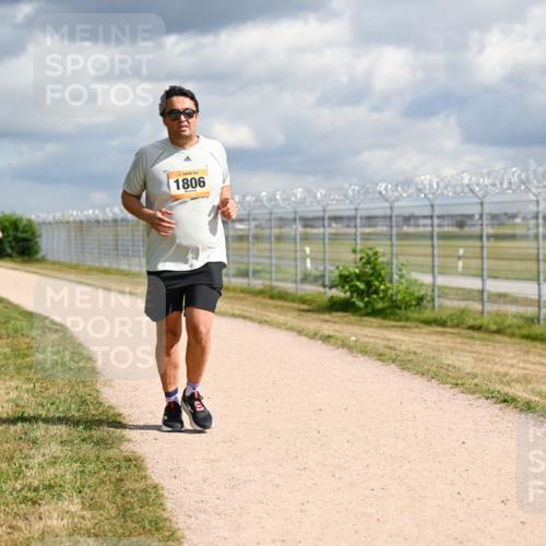14.09.2025 - Airport Race Dr. Thomas Lammeyer http://msf.ph/oto/8885926 14.09.2025 12:44:34 Laufen 1806 meine-sportfotos.de
