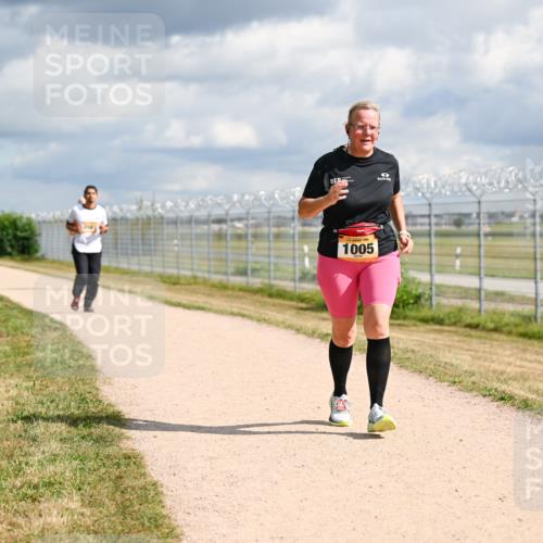 14.09.2025 - Airport Race Dr. Thomas Lammeyer http://msf.ph/oto/8885952 14.09.2025 12:44:46 Laufen 1005 meine-sportfotos.de
