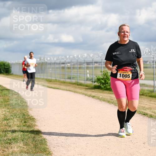 14.09.2025 - Airport Race Dr. Thomas Lammeyer http://msf.ph/oto/8885958 14.09.2025 12:44:47 Laufen 9, 1005 meine-sportfotos.de
