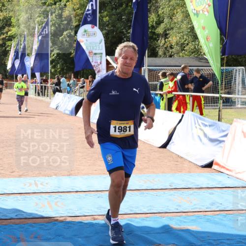 14.09.2025 - Airport Race Strokosch-Dieckow http://msf.ph/oto/8886050 14.09.2025 12:52:04 Ziel 317, 338, 1699, 1769, 1981 meine-sportfotos.de