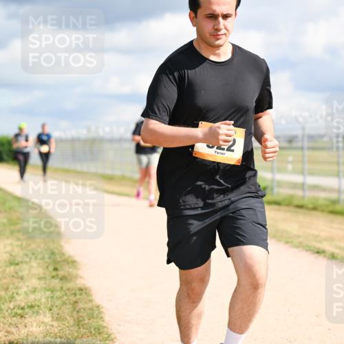 14.09.2025 - Airport Race Dr. Thomas Lammeyer http://msf.ph/oto/8886091 14.09.2025 12:45:04 Laufen 136 meine-sportfotos.de