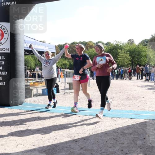 14.09.2025 - Stadtparktriathlon Strokosch-Dieckow http://msf.ph/oto/8886097 14.09.2025 11:12:27 Ziel 596 meine-sportfotos.de