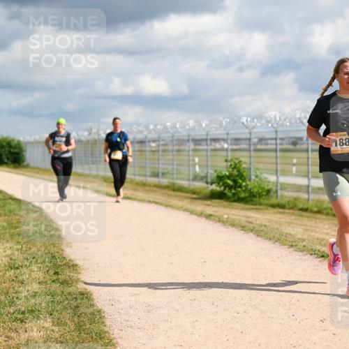 14.09.2025 - Airport Race Dr. Thomas Lammeyer http://msf.ph/oto/8886117 14.09.2025 12:45:07 Laufen 188 meine-sportfotos.de