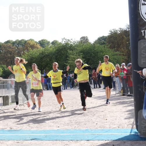 14.09.2025 - Stadtparktriathlon Strokosch-Dieckow http://msf.ph/oto/8886137 14.09.2025 11:13:51 Ziel 607 meine-sportfotos.de