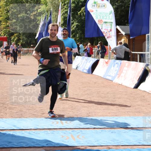 14.09.2025 - Airport Race Strokosch-Dieckow http://msf.ph/oto/8886164 14.09.2025 12:52:24 Ziel 659, 690, 696, 950 meine-sportfotos.de