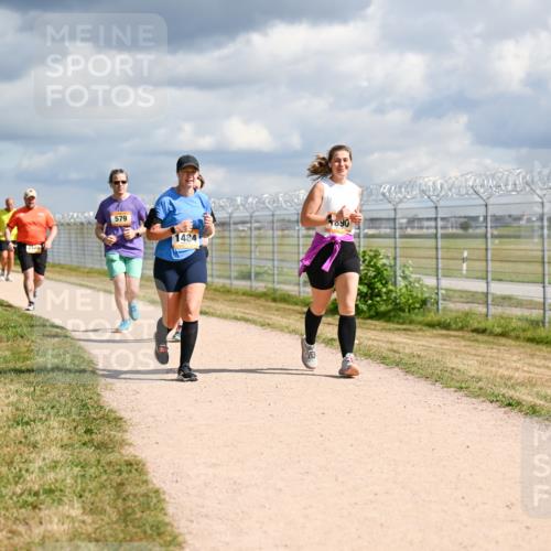 14.09.2025 - Airport Race Dr. Thomas Lammeyer http://msf.ph/oto/8886184 14.09.2025 12:45:22 Laufen 579, 1484 meine-sportfotos.de