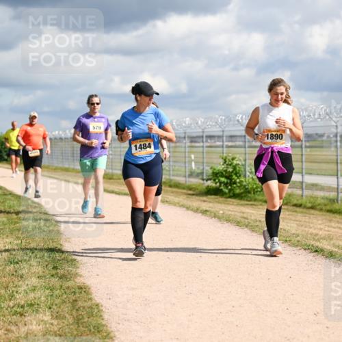 14.09.2025 - Airport Race Dr. Thomas Lammeyer http://msf.ph/oto/8886195 14.09.2025 12:45:23 Laufen 2120, 579, 1484, 1890 meine-sportfotos.de