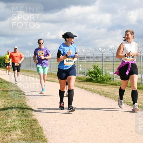 14.09.2025 - Airport Race Dr. Thomas Lammeyer http://msf.ph/oto/8886203 14.09.2025 12:45:23 Laufen 579, 1484, 890 meine-sportfotos.de