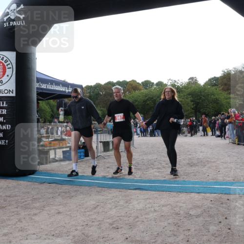 14.09.2025 - Stadtparktriathlon Strokosch-Dieckow http://msf.ph/oto/8886206 14.09.2025 11:15:21 Ziel 567 meine-sportfotos.de
